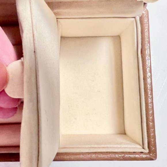 Jewelry Box -Tan Leather Look - New - Picture 5 of 10